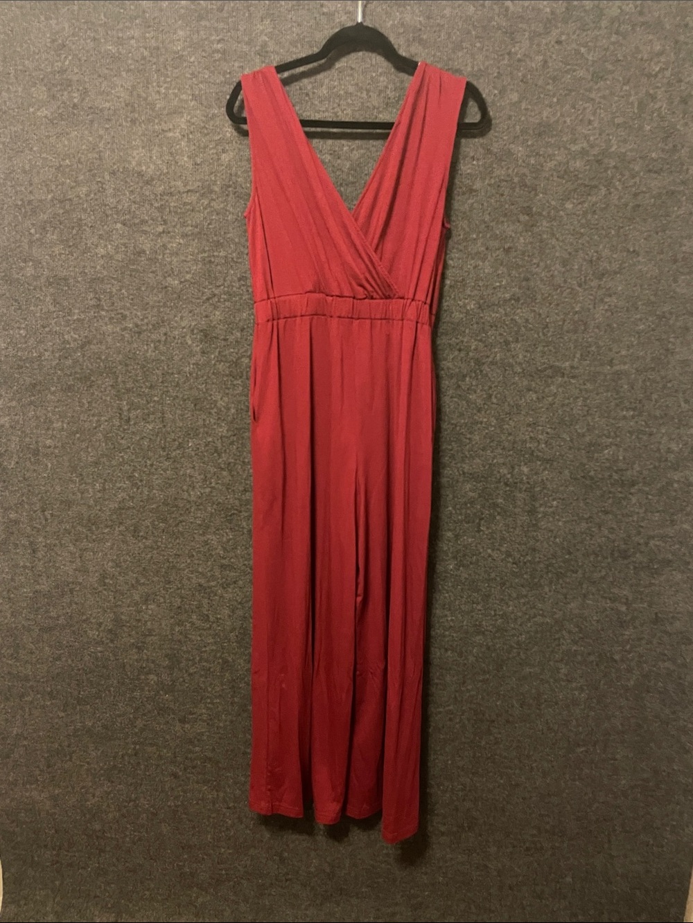 Red Sleeveless V-Neck Jumpsuit